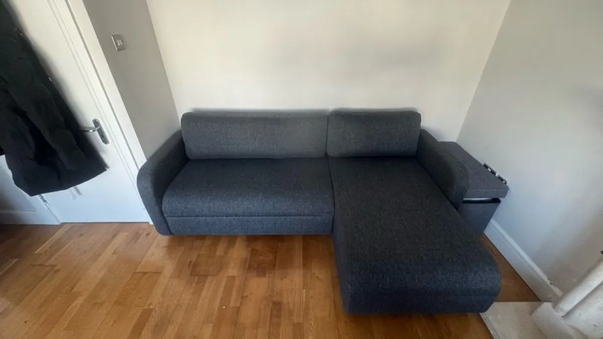 sofa bed - Image 1