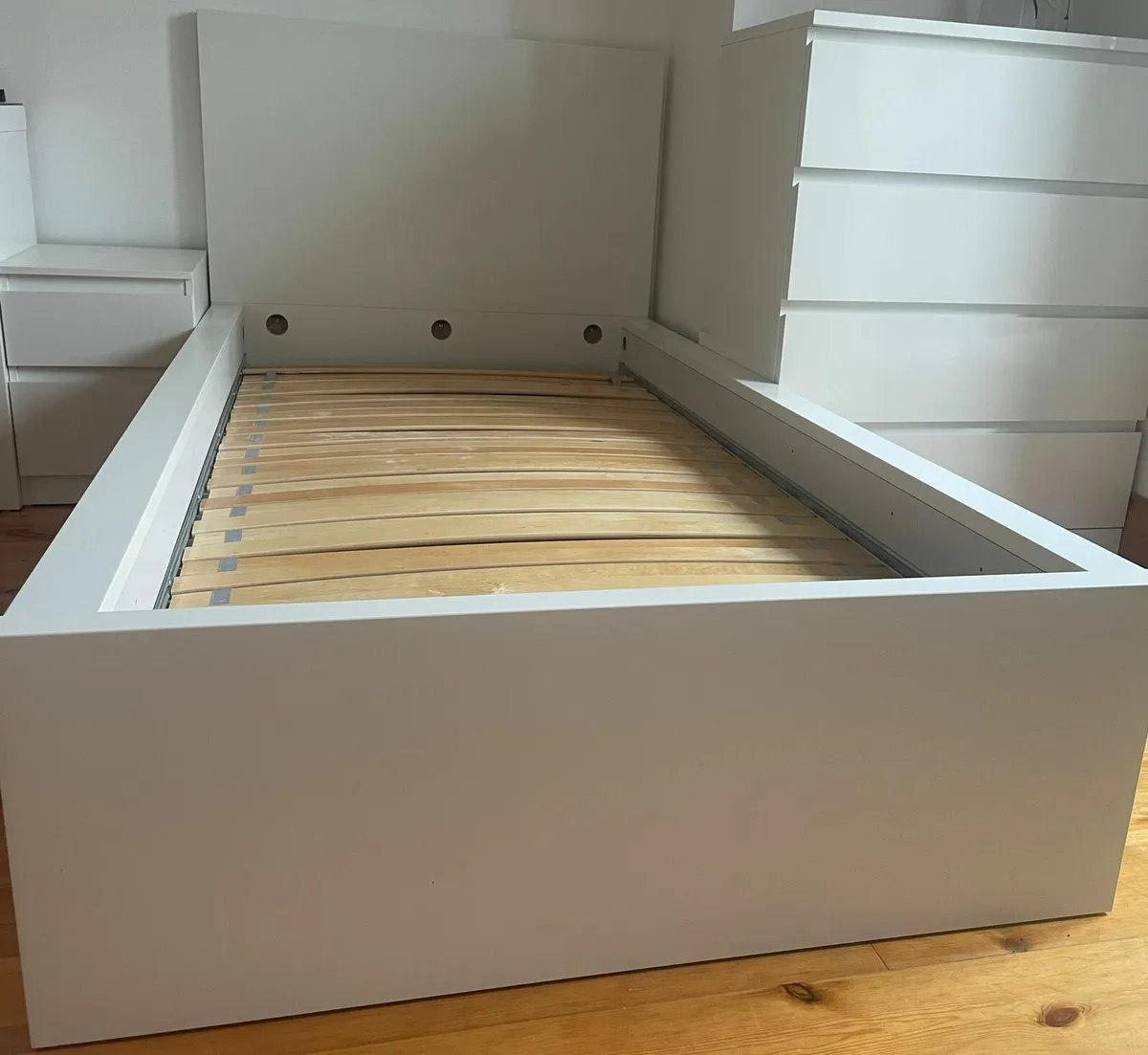 Single ikea bed - Image 4