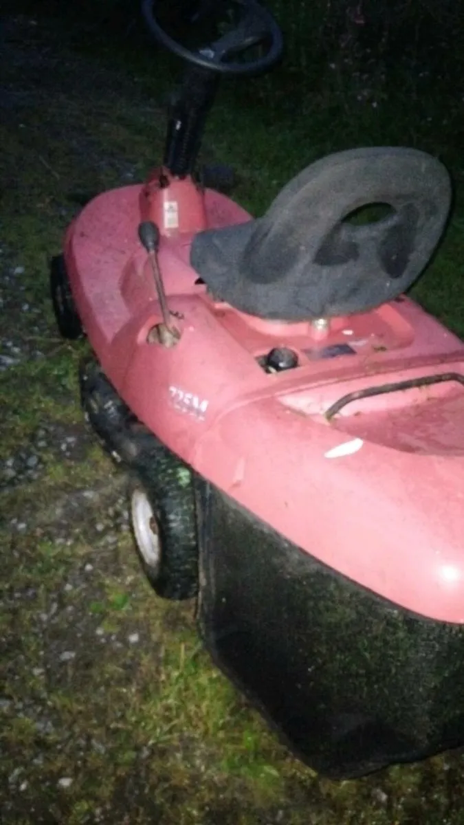 Mountfield m725 ride on mower 28inch - Image 4