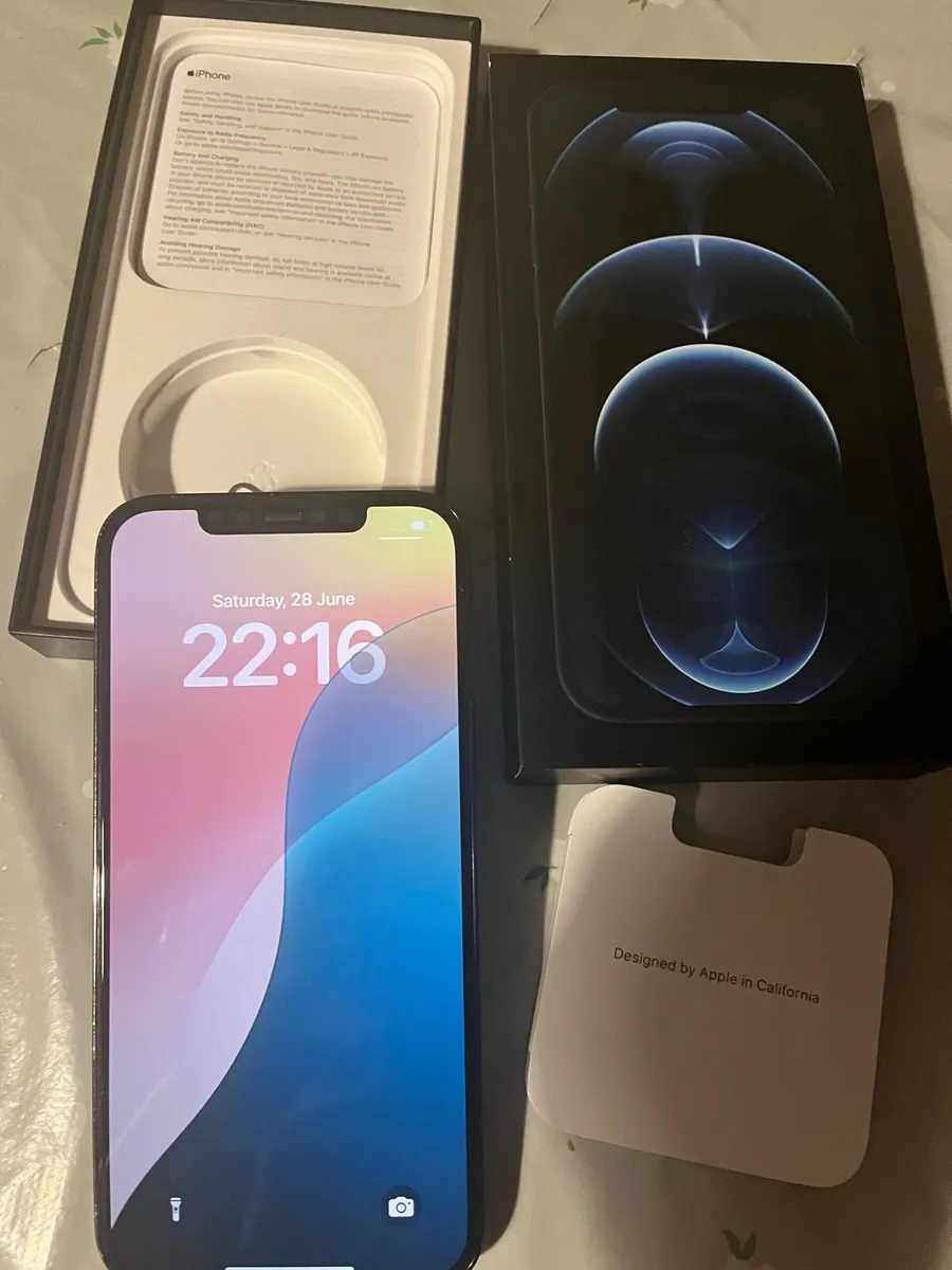 IPhone 12 Pro Max - Image 1