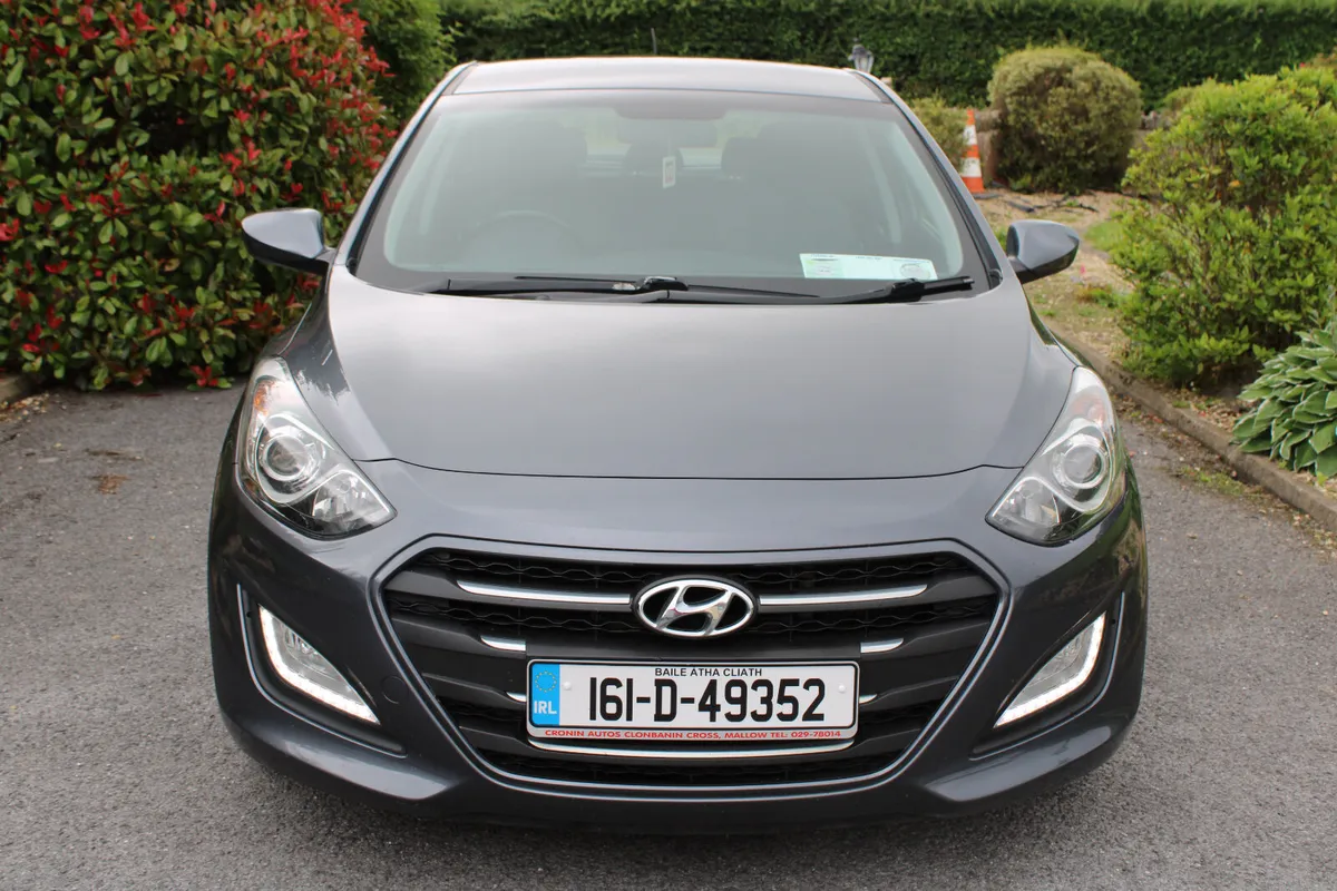 2016 HYUNDAI i30 DELUXE 1.6 CRDI - Image 4