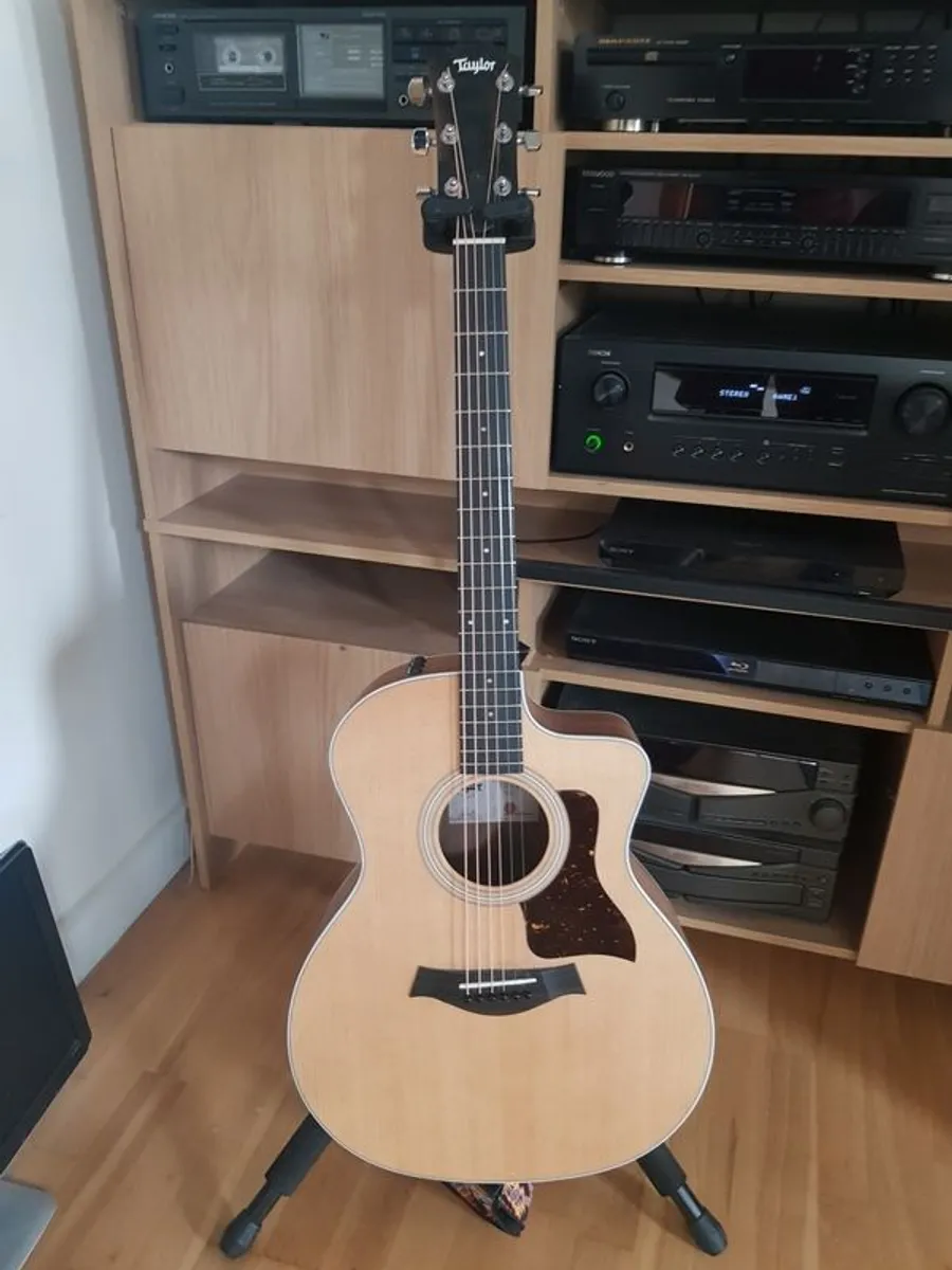 Taylor 214 ce - Image 1