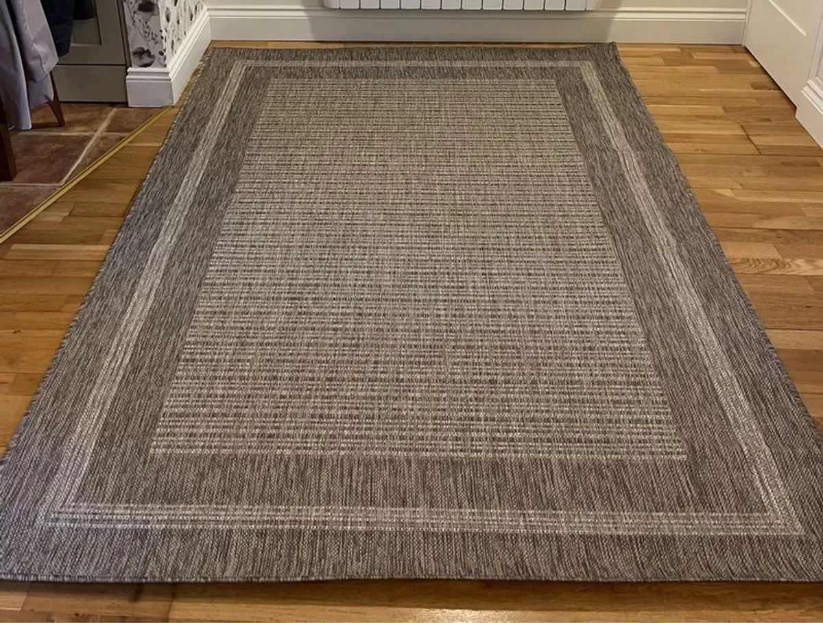 Rug