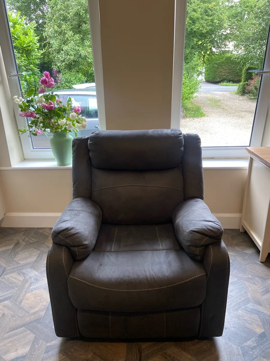 Recliner - Image 1