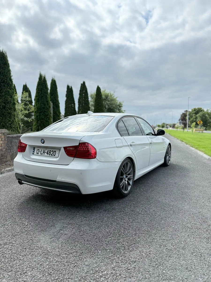 BMW 318i Msport (🔥New nct) - Image 4