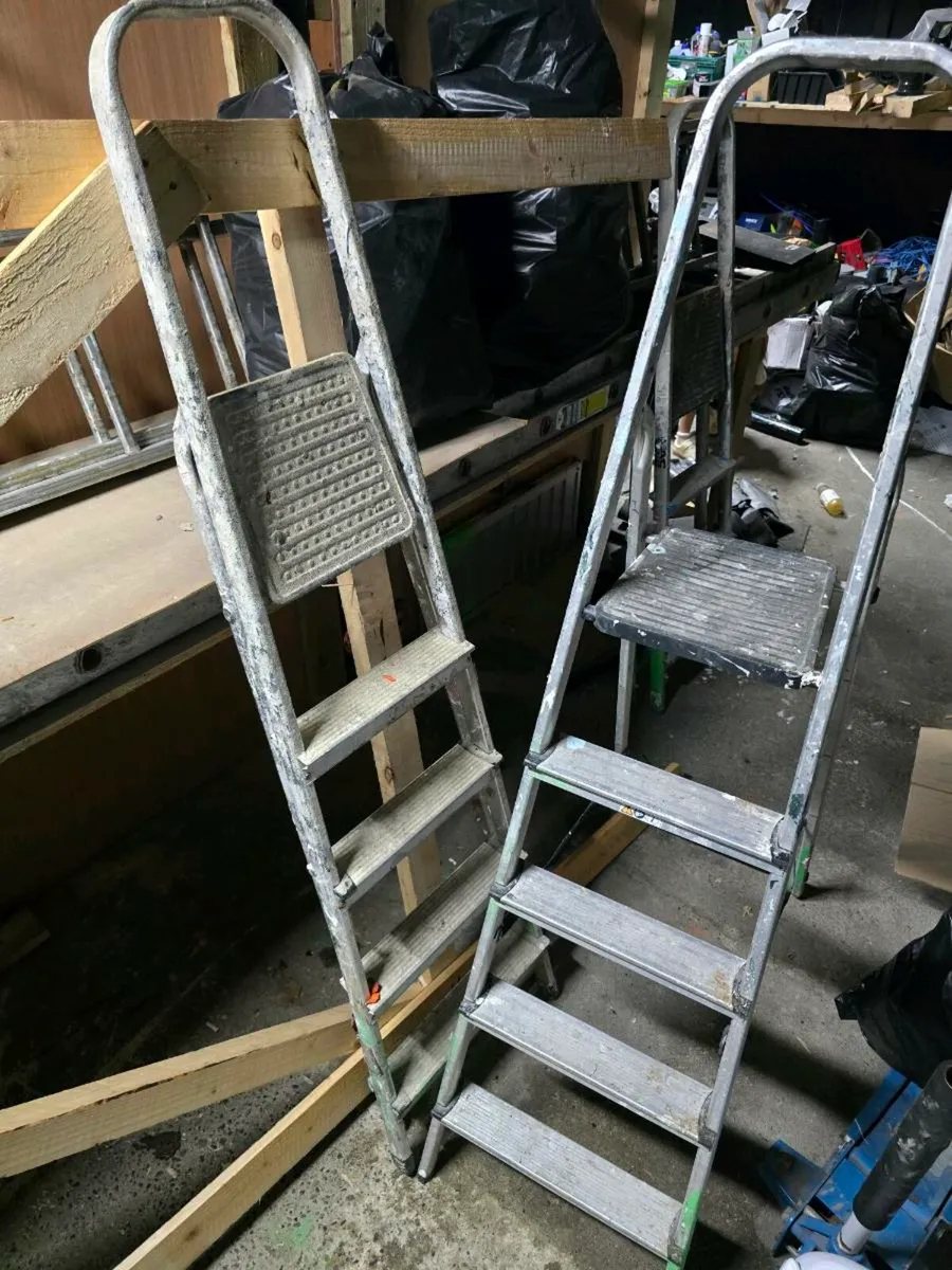 Step ladder (sold as a set) - Image 3