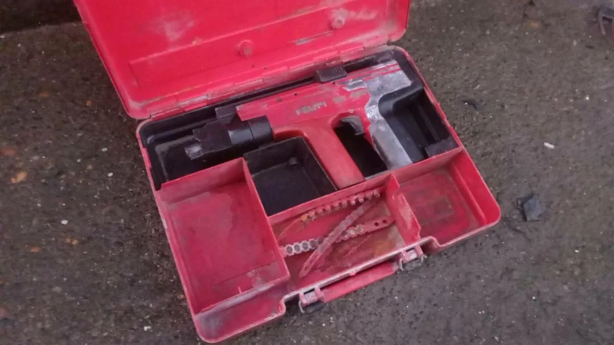 Hilti Concrete Nail Gun - Image 1