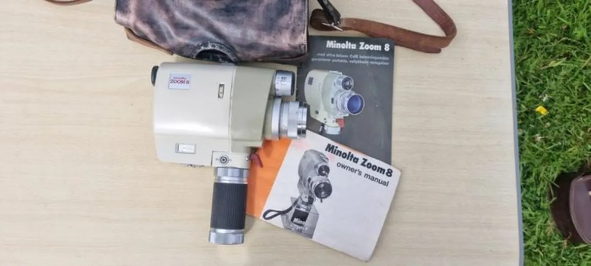Minolta Zoom 8 Movie Camera - Image 1