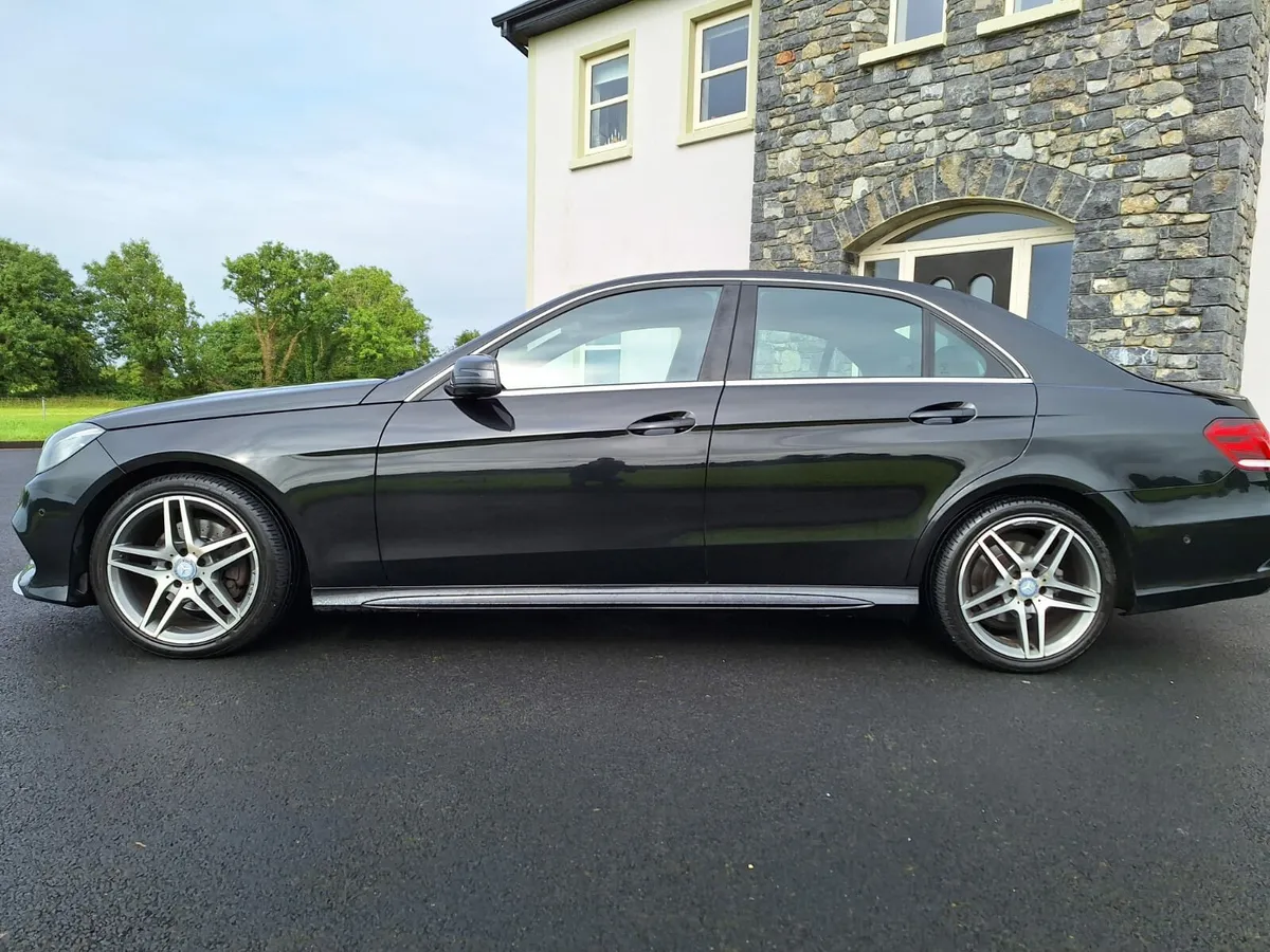 Mercedes E220 Bluetec AMG - Image 1