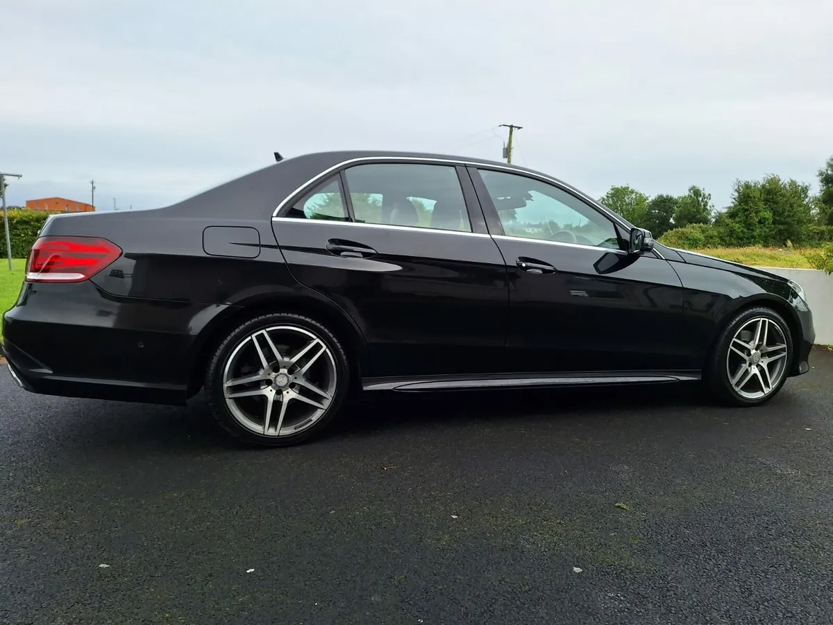Mercedes E220 Bluetec AMG - Image 3