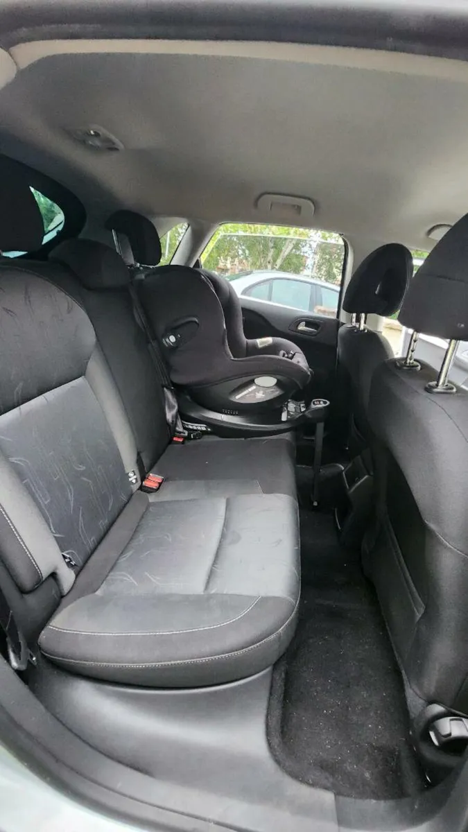 Citroen C4 Ethp130 VTR+ 4DR, 2014 - Image 3