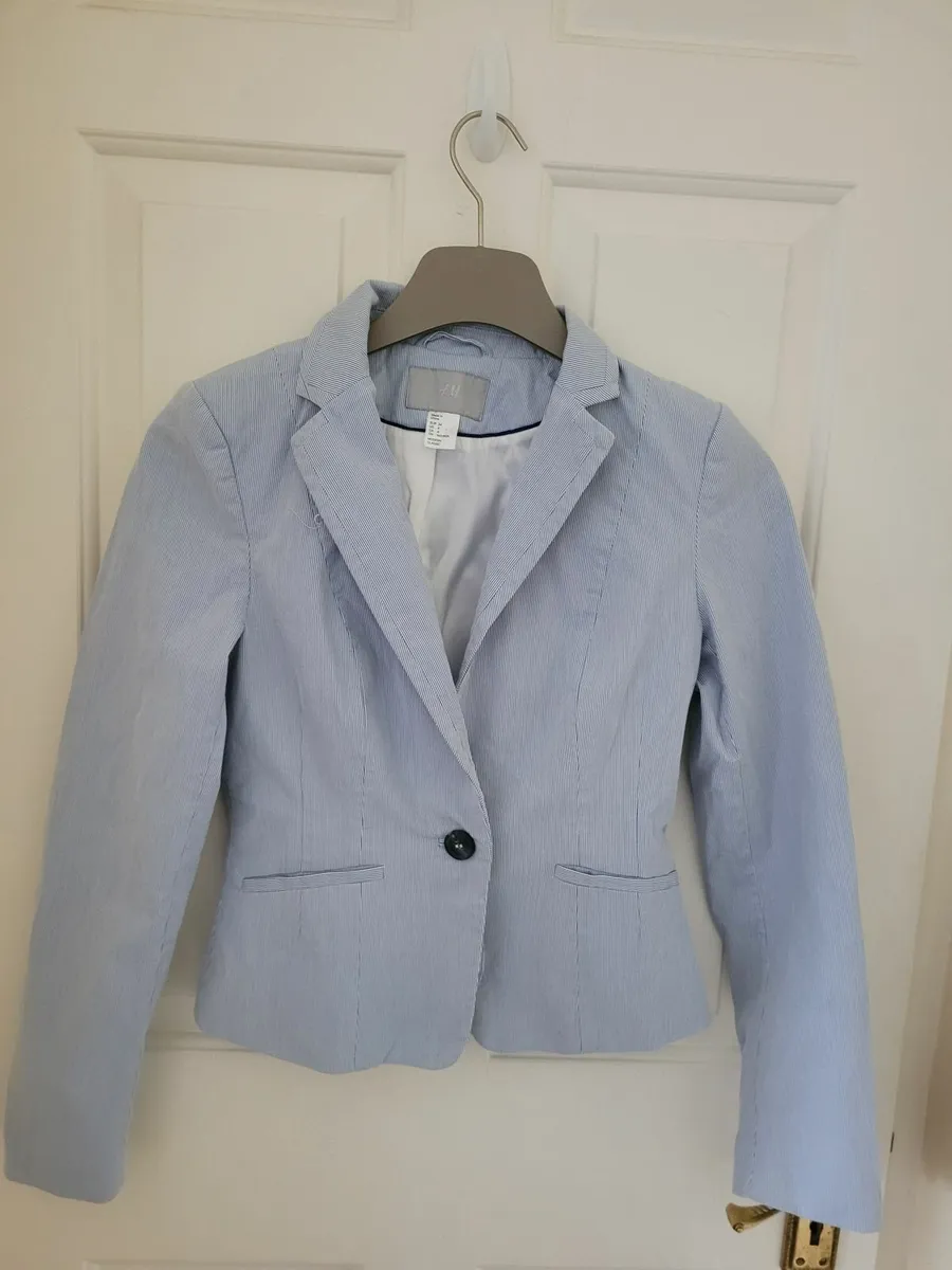 H&M Blazer Size 8 - Image 1