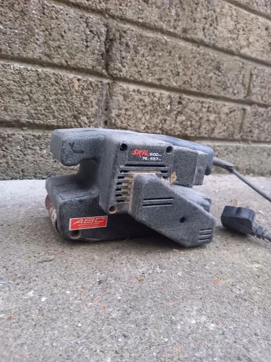 Skil Belt Sander - Image 2