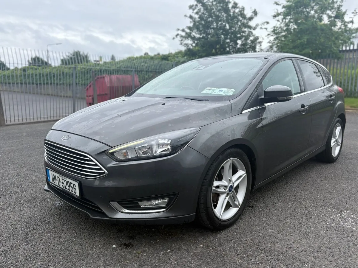 2018 Ford Focus 1.0 Petrol Tax & Test - Image 1