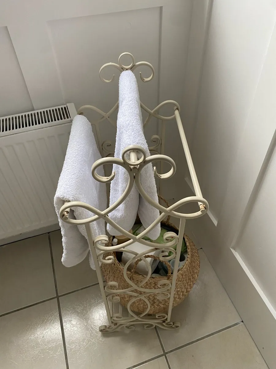 Towel rack - Image 3