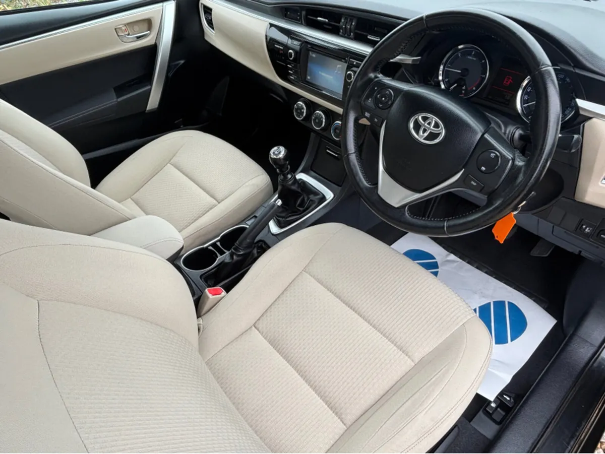 Toyota Corolla 1.4 D-4D LUNA 4DR - Image 2