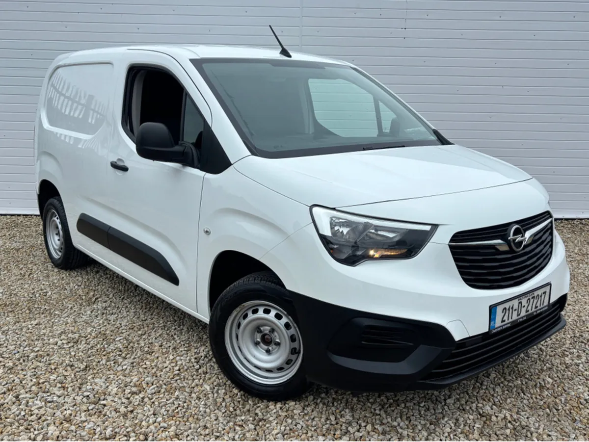 Opel Combo 1.5 75PS DIESEL - ONLY 41K,KMS - Image 1