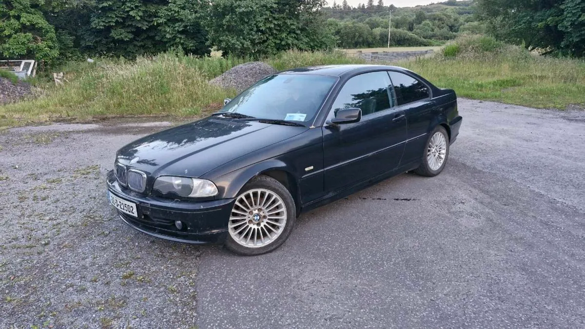 Bmw 320i coupe - Image 1