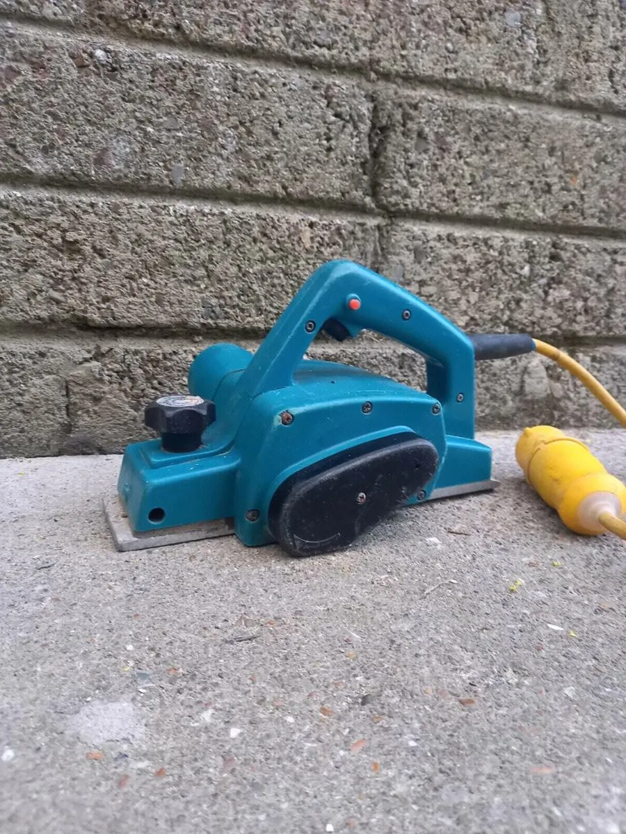 Makita Wood Planer - Image 1