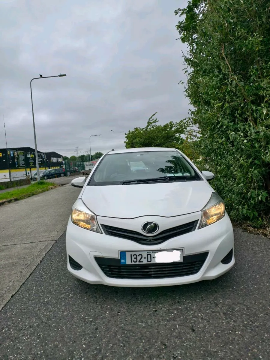 Automatic Toyota Vitz 2013 62K KM NEW NCT 05/26 - Image 3