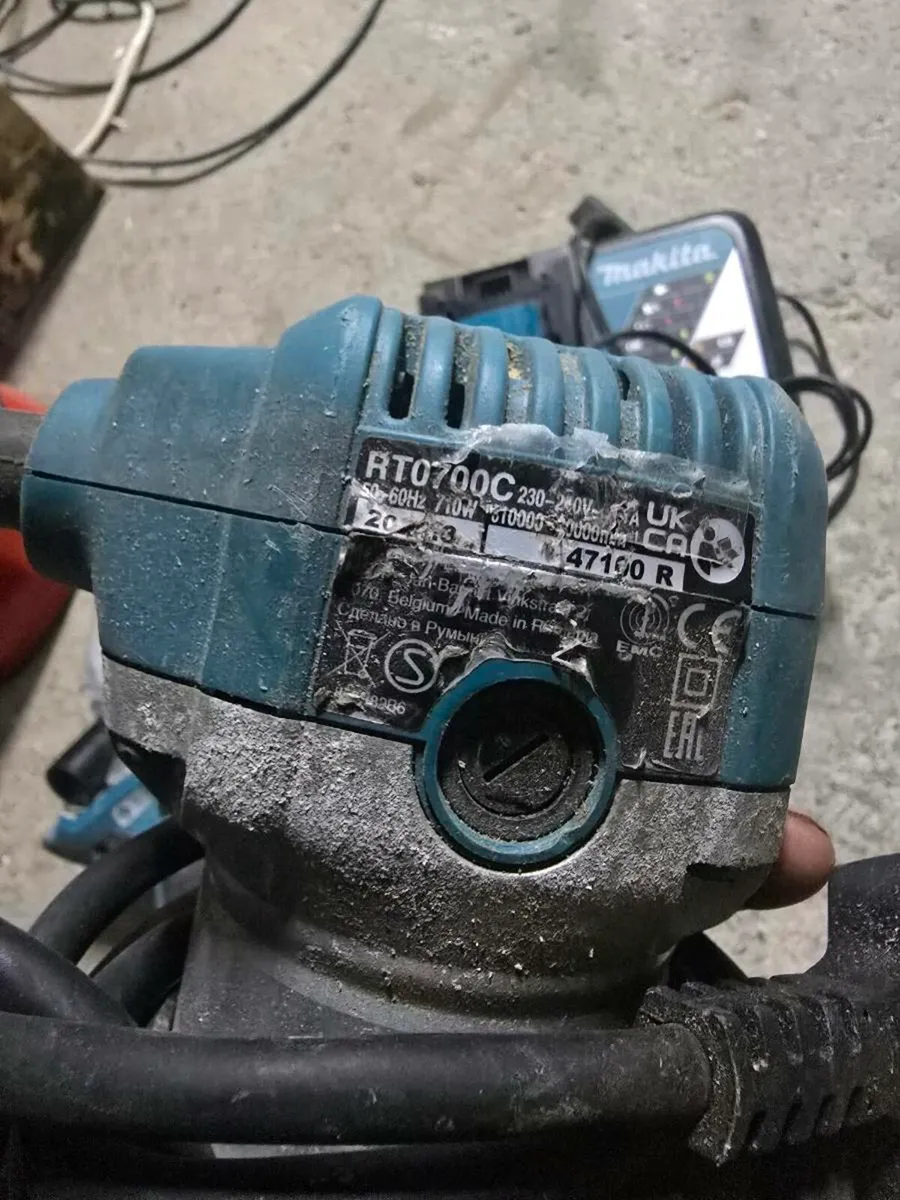 Drywall cutter and router (sold as set) - Image 3