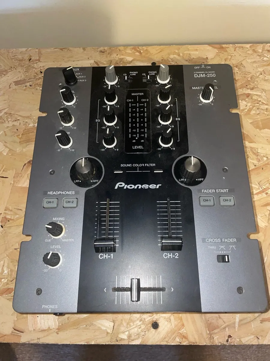 Pioneer DJM 250-K (Mk1) - Image 1