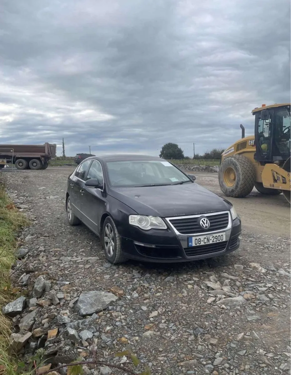 2008 Volkswagen Passat - Image 1
