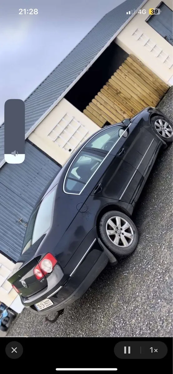 2008 Volkswagen Passat - Image 3