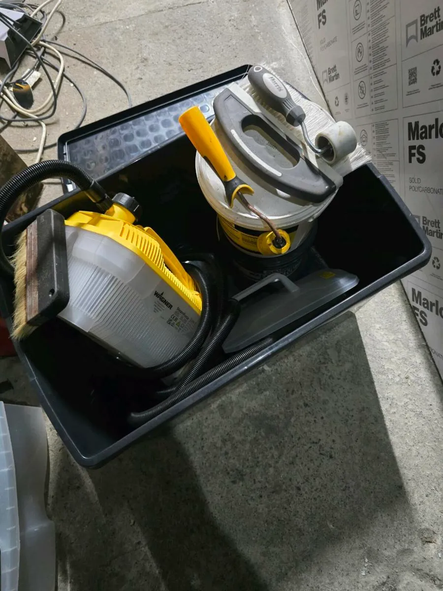 Wallpaper stripper ( steam machine) + few bits - Image 1