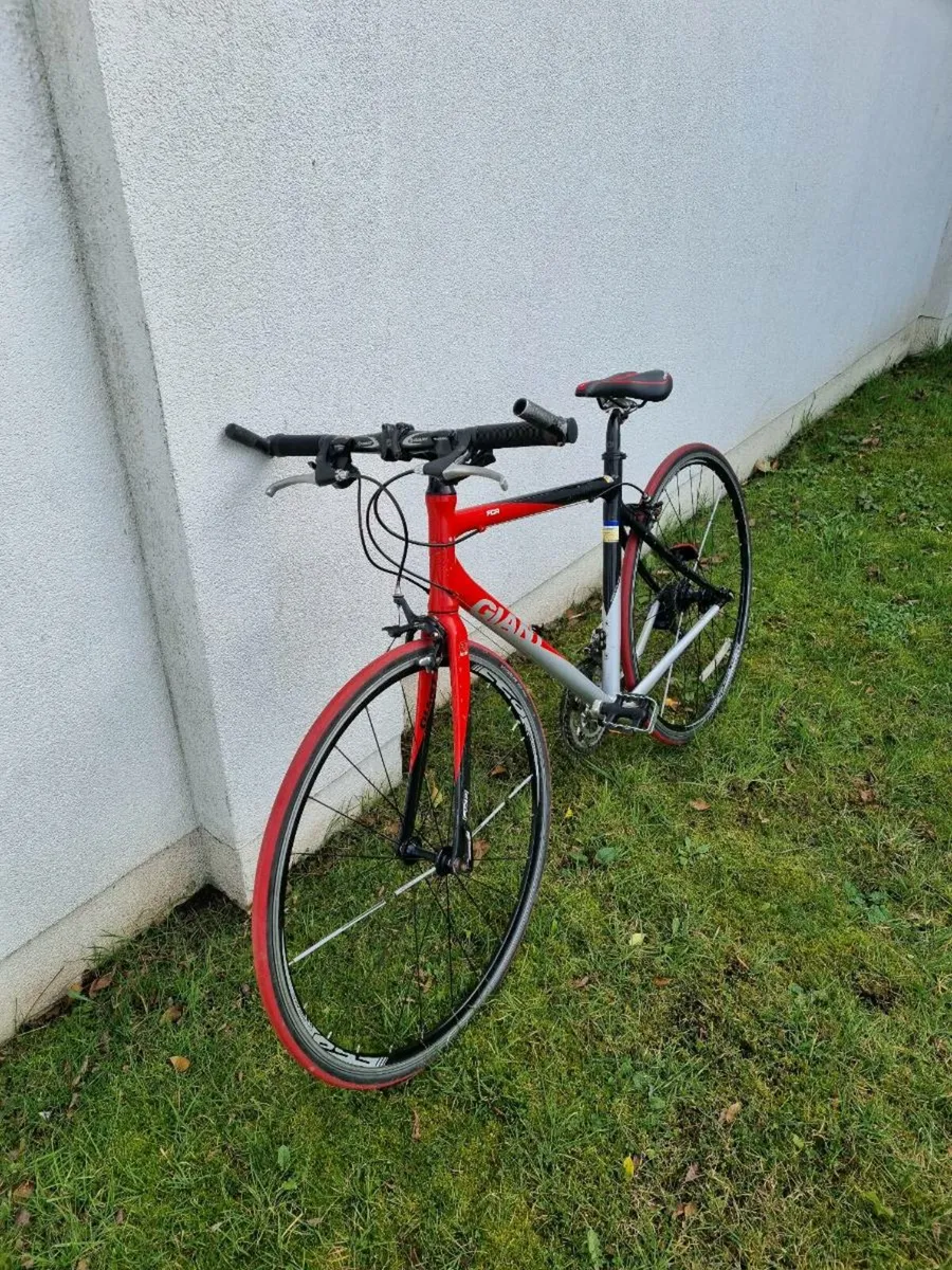 Bicycle GIANT - Image 2