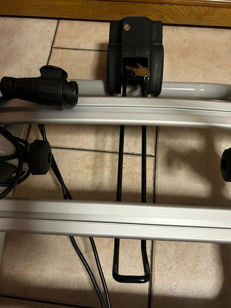 3 Bicycle Carrier for Towbar new - Image 3