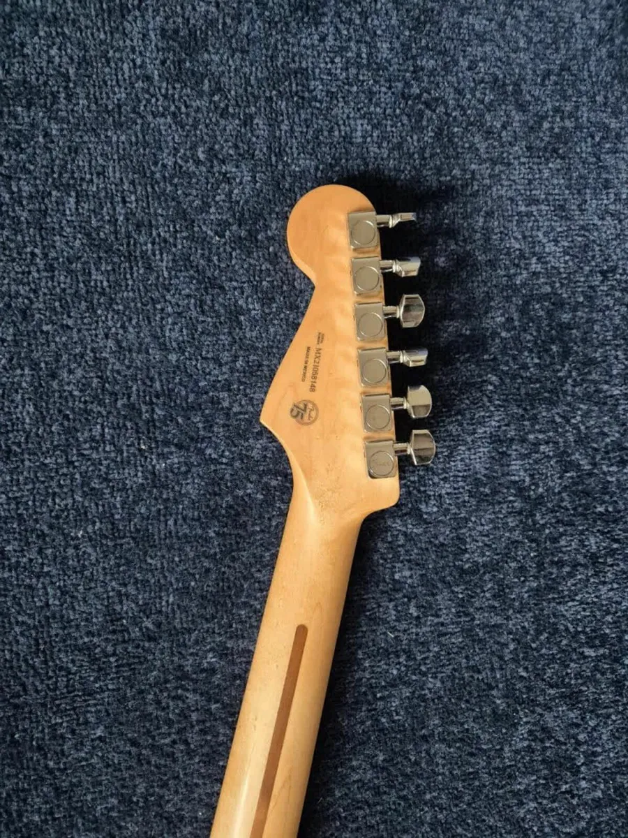 Fender player stratocaster - Image 4
