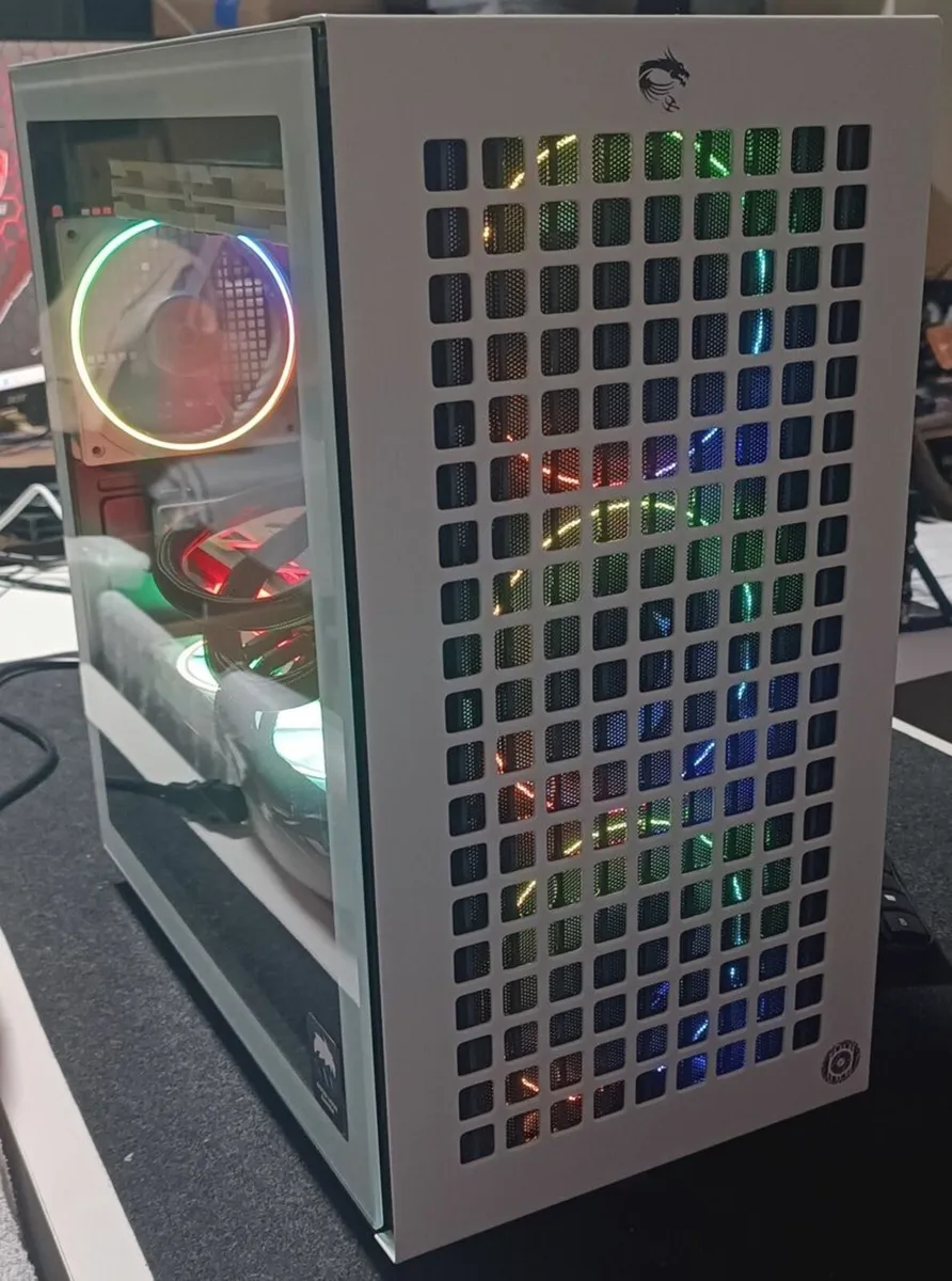 DEEPCOOL Hi-Performance White RGB Gaming PC - Image 1