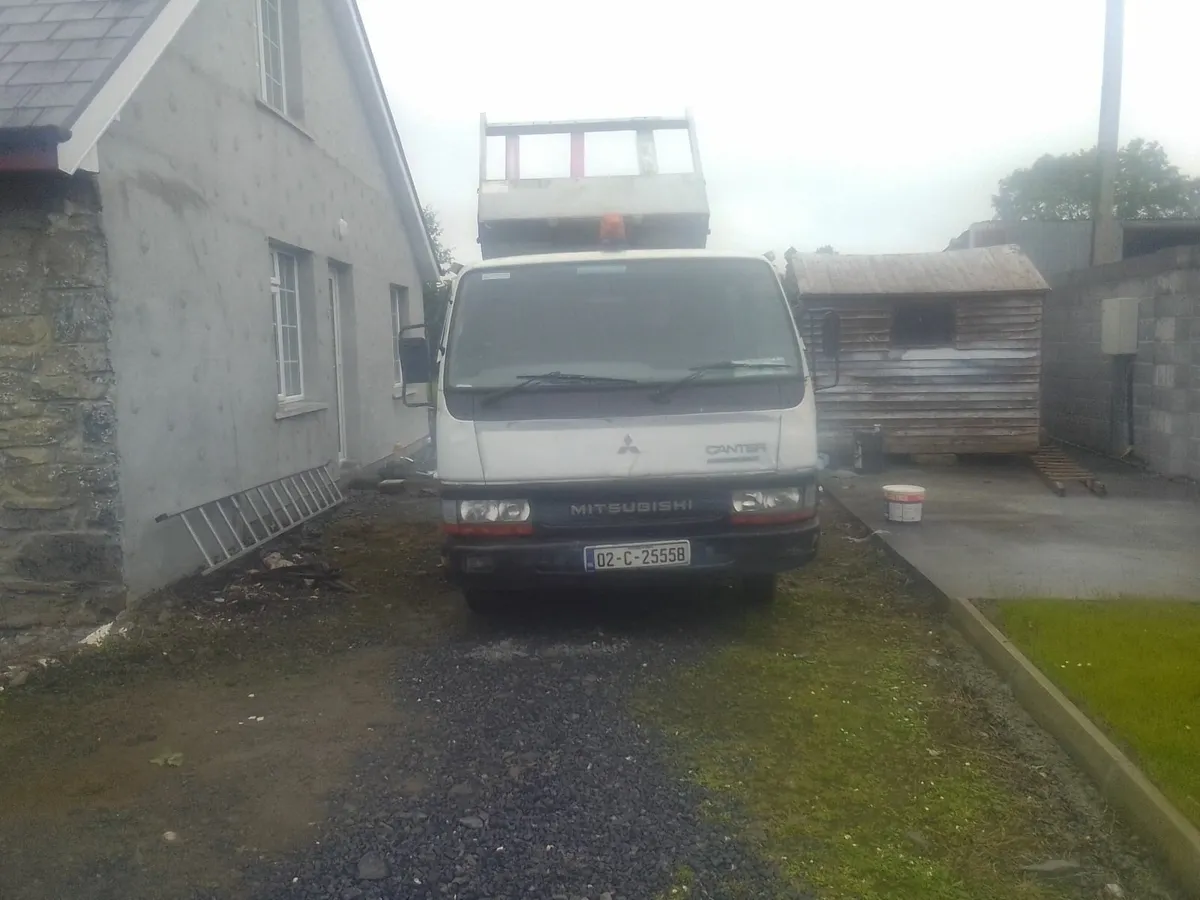 Mitsubishi tipper - Image 1