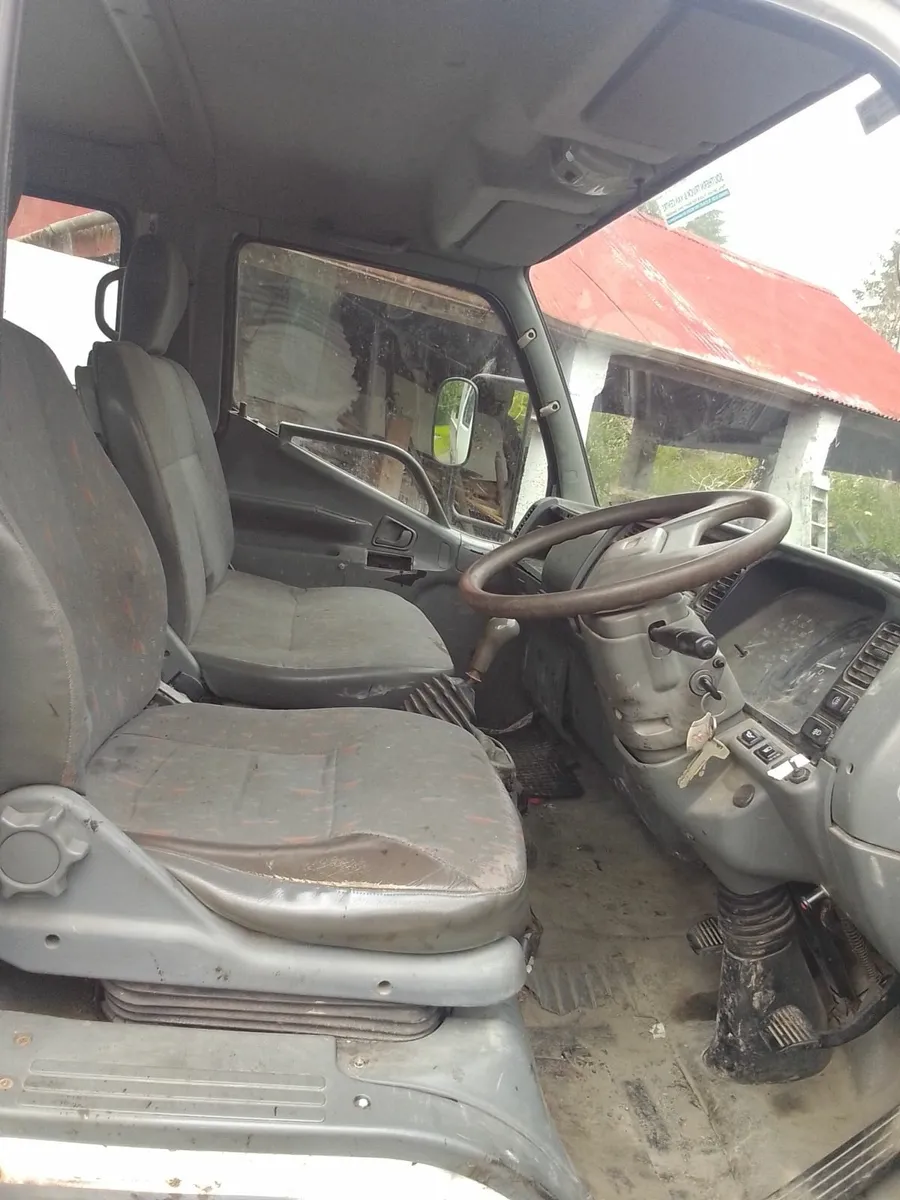 Mitsubishi tipper - Image 4