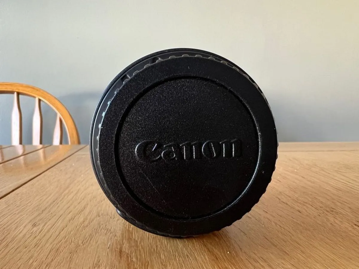 canon 600d  with lens - Image 2