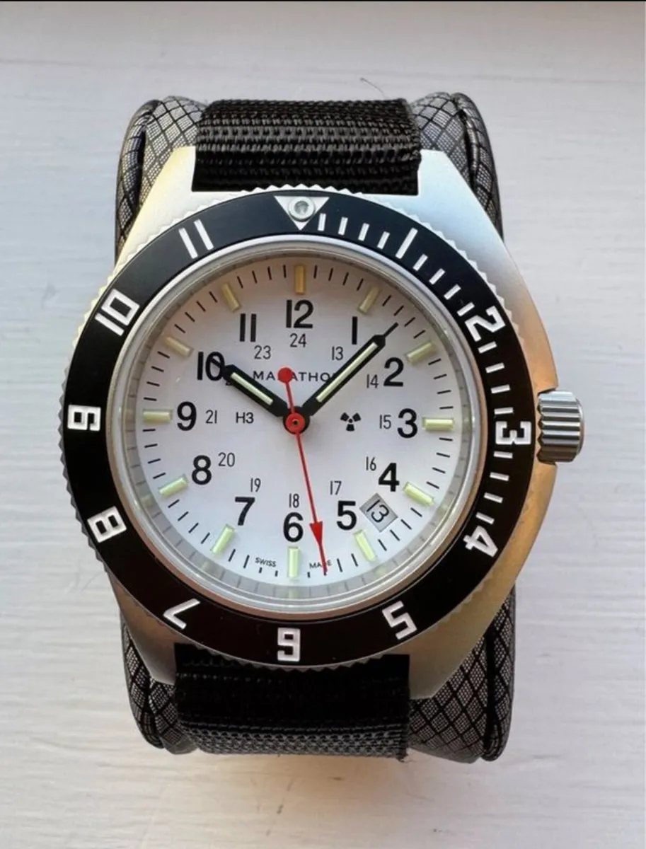 Marathon Navigator steel arctic watch - Image 1