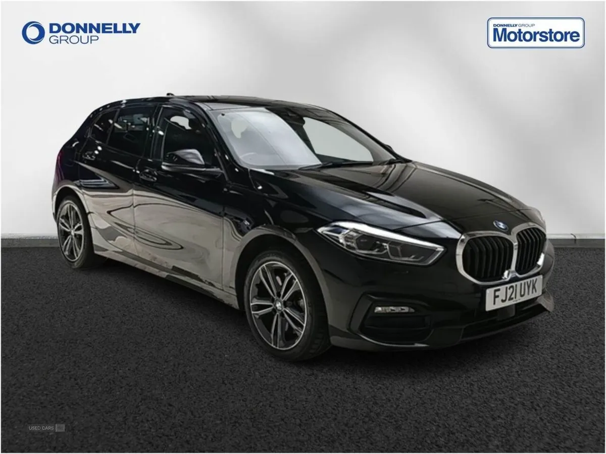 BMW 1 Series 120d Sport 5dr Step Auto - Image 1