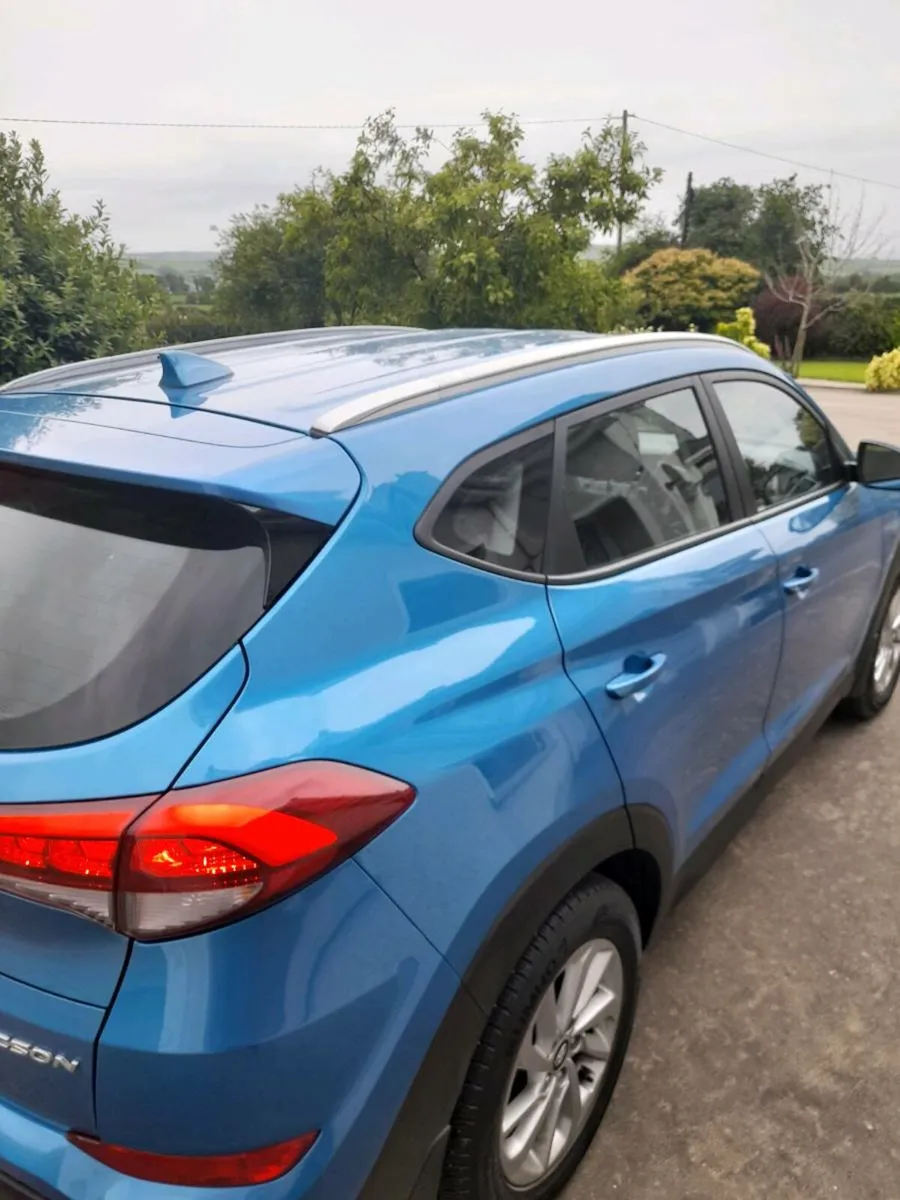 Hyundai tuscon - Image 2