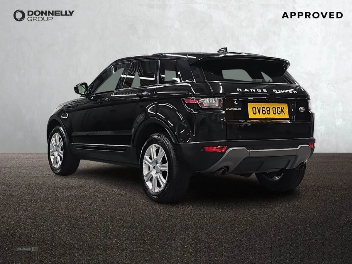 Land Rover Range Rover Evoque 2.0 TD4 SE Tech 5dr - Image 2