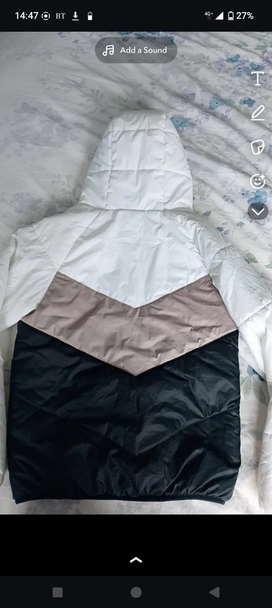 Nike puffa jacket - Image 4