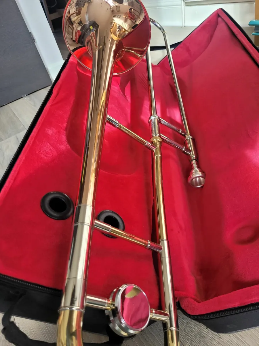 Student Trombone  by Thomann - Image 2