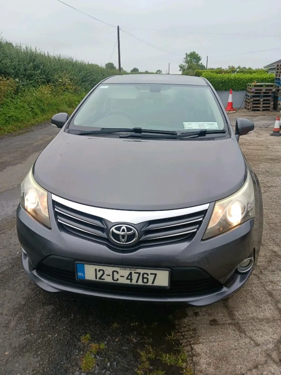 Toyota avensis. - Image 2