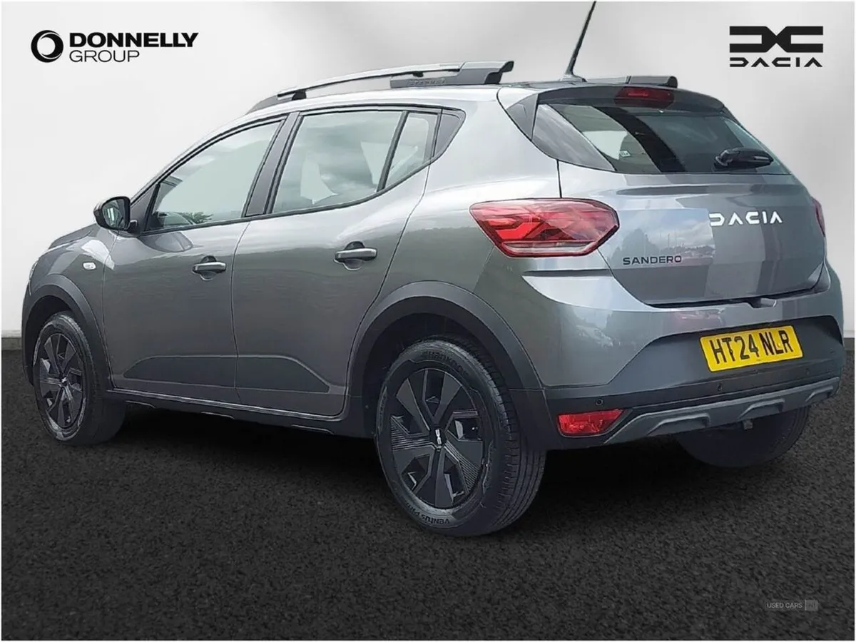 Dacia Sandero Stepway 1.0 TCe Expression 5dr - Image 2