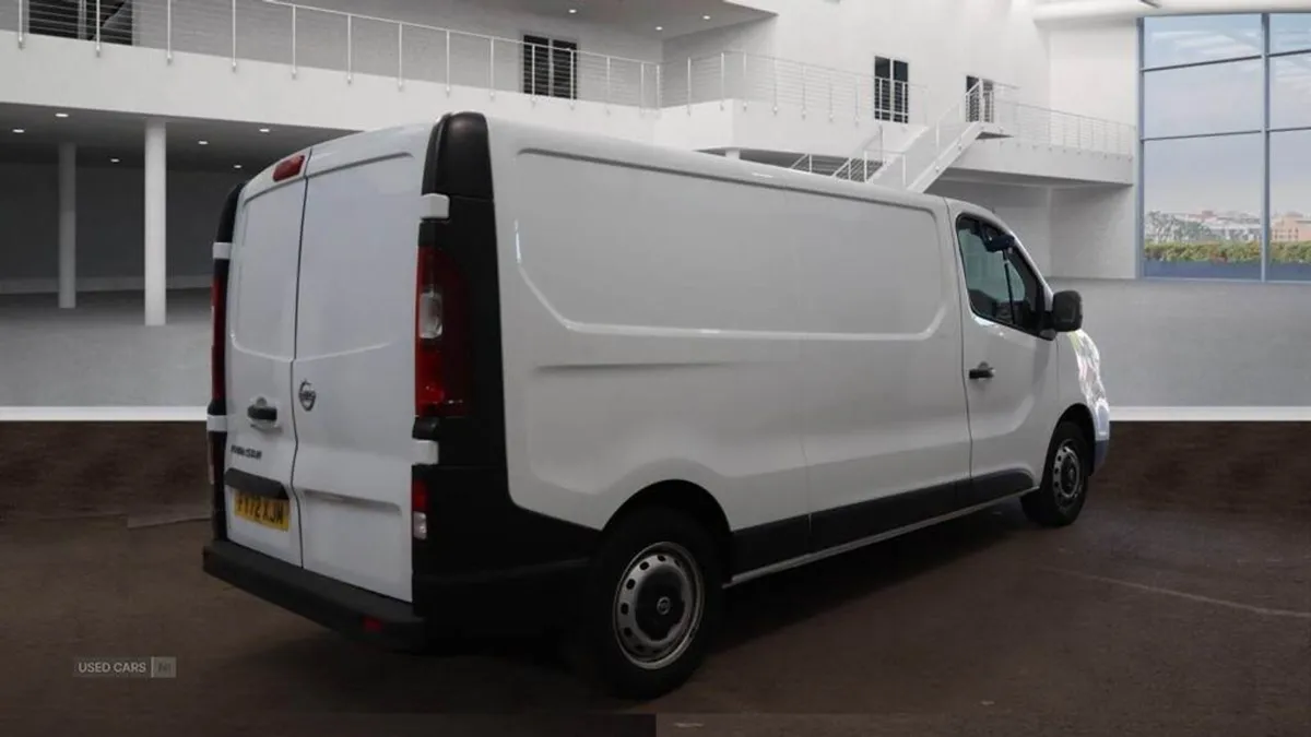 Nissan Primastar 30 L2 Diesel - Image 3