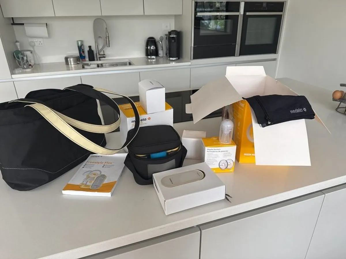 Medela Freestyle Flex Breast Pump - Image 2