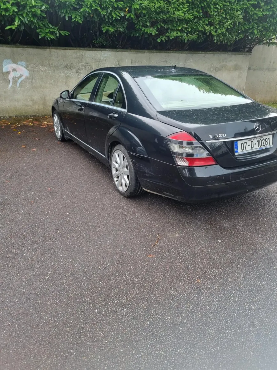 Mercedes s320 - Image 1
