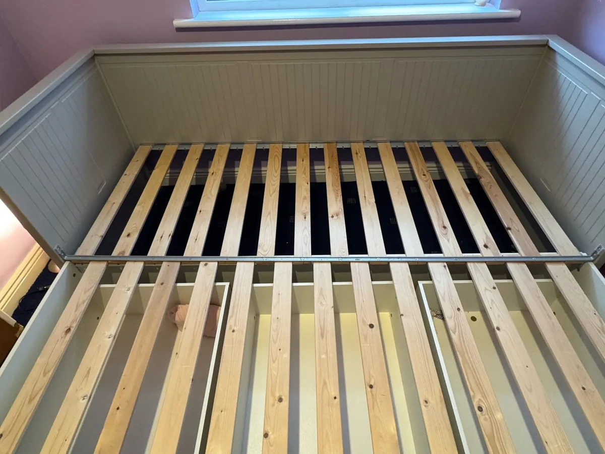 IKEA bed - Image 2