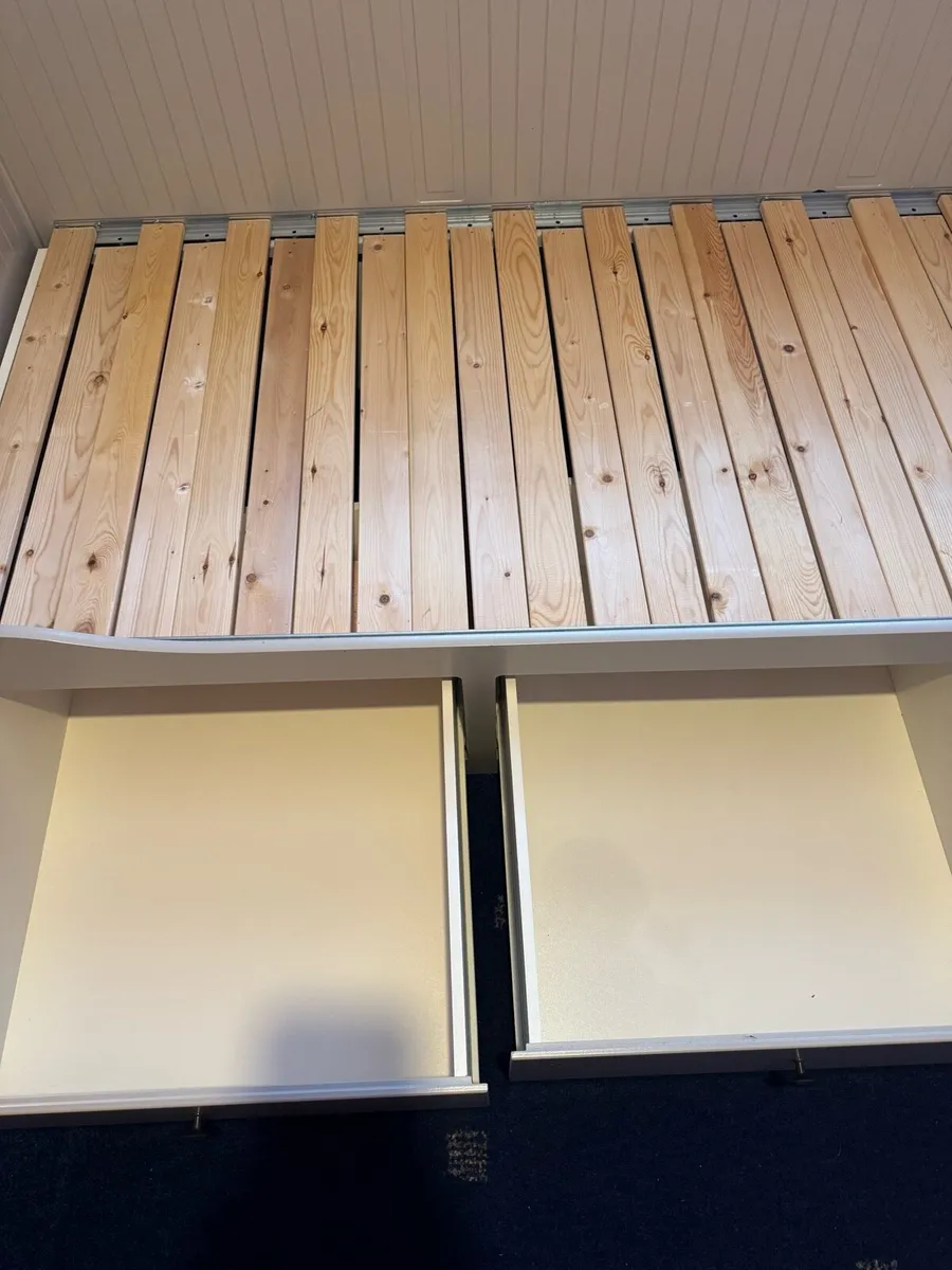 IKEA bed - Image 3