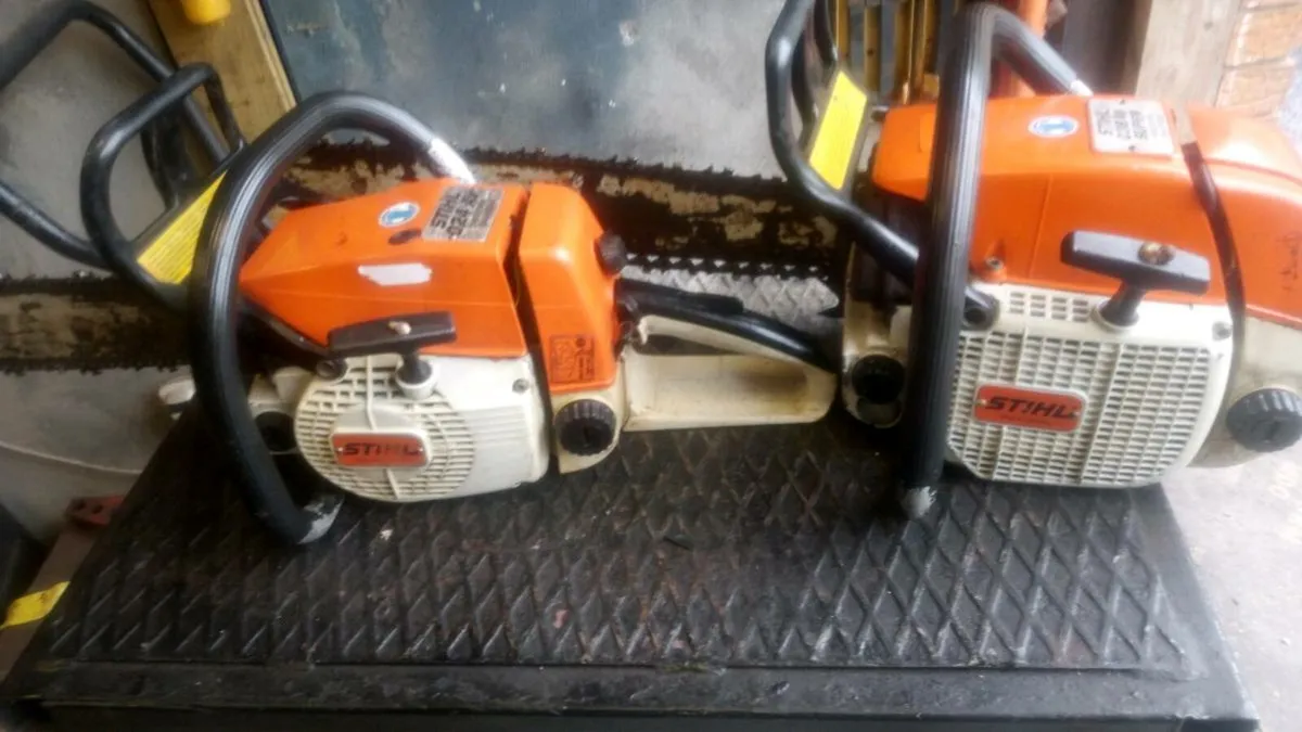 2 STIHL CHAINSAWS €250 - Image 2